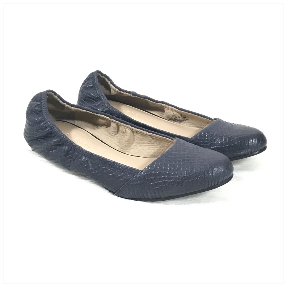 H by Halston Navy Blue Leather Ballet Flats 7.5 M